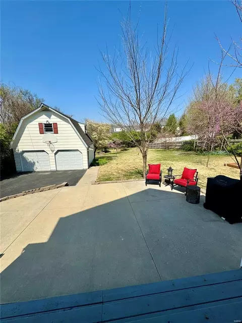 Exterior - 229 Hereford Ave, Ferguson, MO 63135 photo 6 of 13