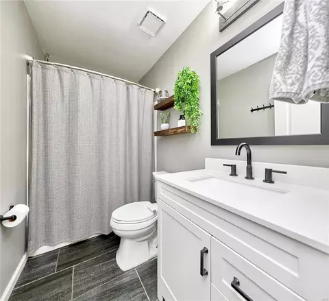 Bath - 203 Mondair Dr, O'fallon, MO 63368 photo 1 of 2