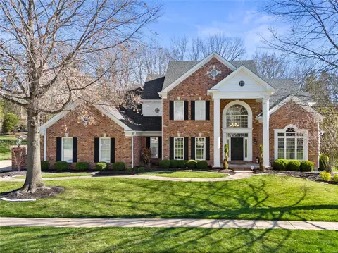 465 Pine Bend Drive Dr, Wildwood, MO 63005