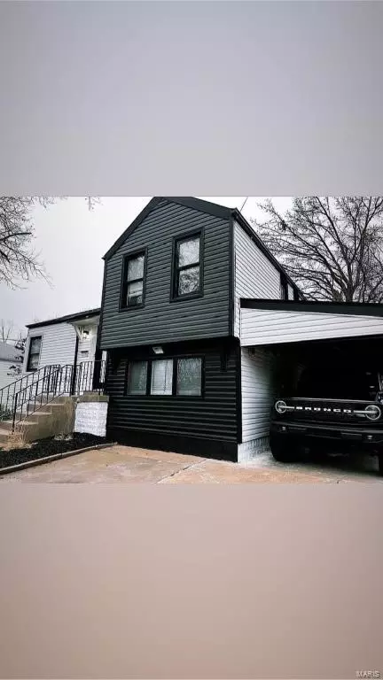 Exterior - 10258 Driver Ave, Overland, MO 63114 photo 3 of 7