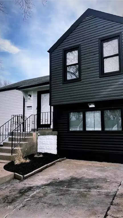 Exterior - 10258 Driver Ave, Overland, MO 63114 photo 2 of 7