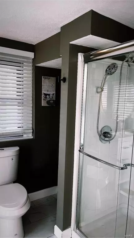 Bath - 10258 Driver Ave, Overland, MO 63114 photo 6 of 7