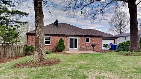 Exterior - 251 Pine Tree Ln, Ballwin, MO 63011 photo 2 of 2