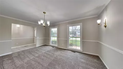 Living - 251 Pine Tree Ln, Ballwin, MO 63011 photo 3 of 4