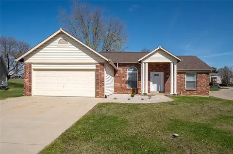 80 Pasture Gate Ct, St. Peters, MO 63304