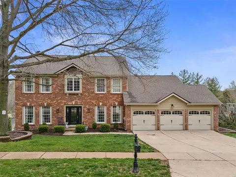 508 Prospector Ridge Dr, Wildwood, MO 63011