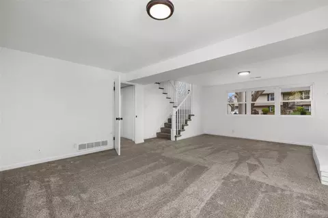 Living - 577 Bridgebend Rd, Manchester, MO 63021 photo 9 of 9