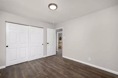 Bedroom - 577 Bridgebend Rd, Manchester, MO 63021 photo 3 of 5