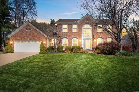 54 Muirfield Point Ct, Saint Charles, MO 63304