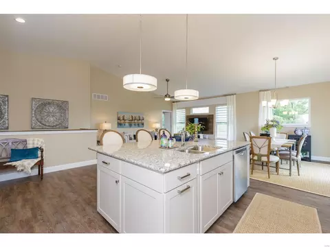 234 Keaton Woods Dr, O'fallon, MO 63368 photo 4