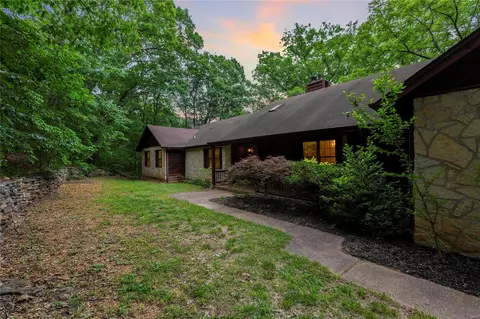 2238 Dehart Farm Rd, Wildwood, MO 63038
