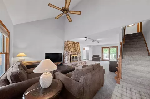 Living - 18425 Melrose Rd, Wildwood, MO 63069 photo 2 of 6