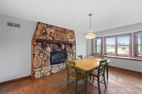 Dining - 18425 Melrose Rd, Wildwood, MO 63069 photo 2 of 4