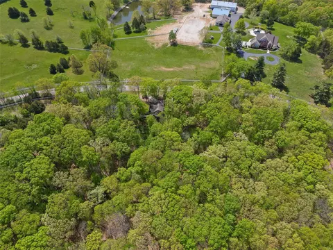 View/Area - 18425 Melrose Rd, Wildwood, MO 63069 photo 3 of 4