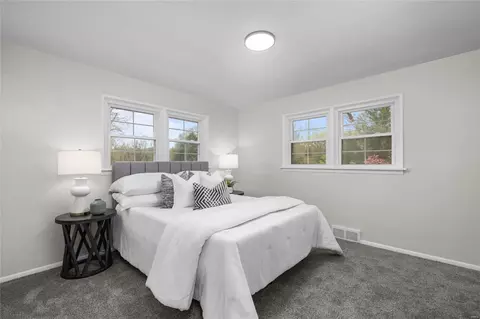 Bedroom - 925 Dyerdown Ave, Saint Louis, MO 63135 photo 1 of 3