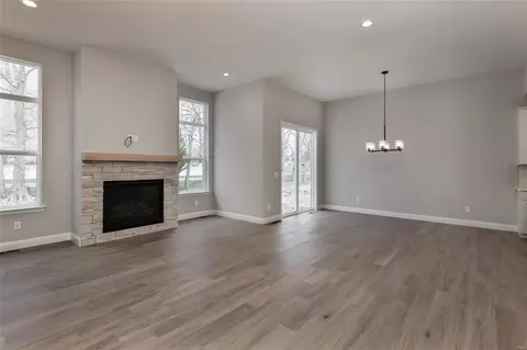 Living - 224 Randlin Dr, O'fallon, MO 63367 photo 2 of 2