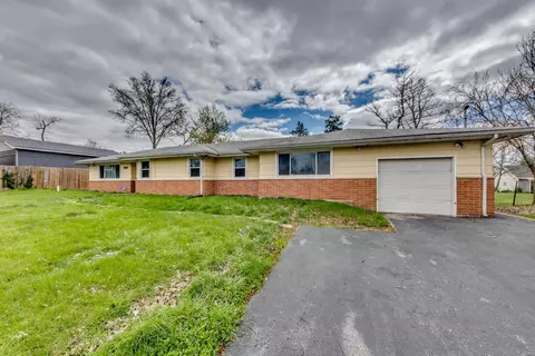 10552 Lackland Rd, Saint Louis, MO 63114