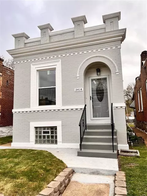 3414 Itaska St, Saint Louis, MO 63111