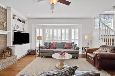 Living - 226 Falcon Hill Dr, O'fallon, MO 63368 photo 4 of 8