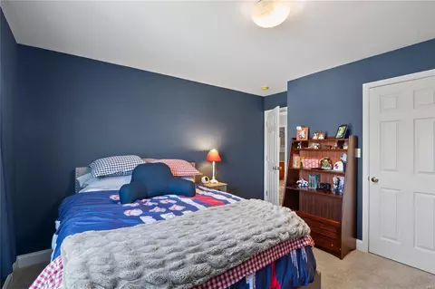Bedroom - 226 Falcon Hill Dr, O'fallon, MO 63368 photo 7 of 14