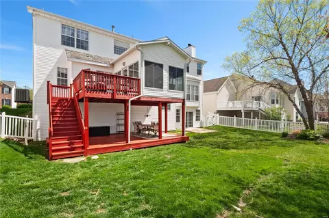 Exterior - 226 Falcon Hill Dr, O'fallon, MO 63368 photo 4 of 6
