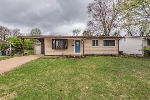 1925 Tahoe Dr, Florissant, MO 63031