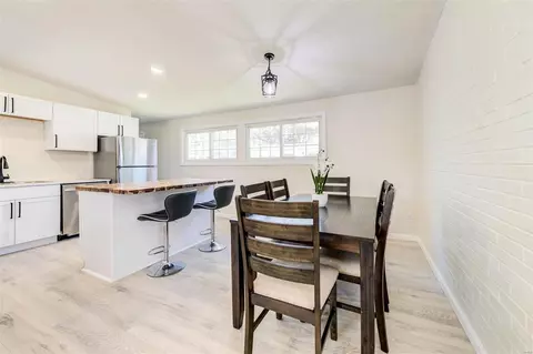 Dining - 8432 Buckthorn Dr, Berkeley, MO 63134 photo 2 of 2