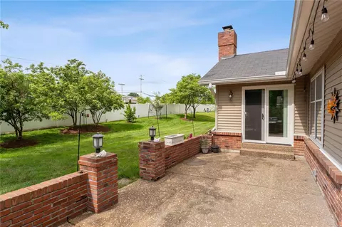 1134 Rolling Glen Ln, Ballwin, MO 63011 photo 21