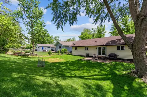 Exterior - 433 Madrina Ct, Ballwin, MO 63021 photo 4 of 4