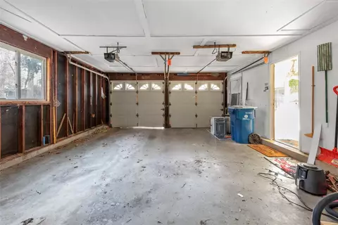Exterior - 402 Brooktree Dr, Ballwin, MO 63011 photo 6 of 8