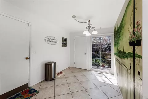 Entry Way - 402 Brooktree Dr, Ballwin, MO 63011 photo 1 of 1