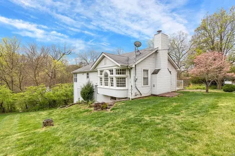 12840 W Watson Rd, Saint Louis, MO 63127