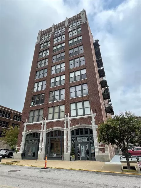 1627 Locust St #702, Saint Louis, MO 63103