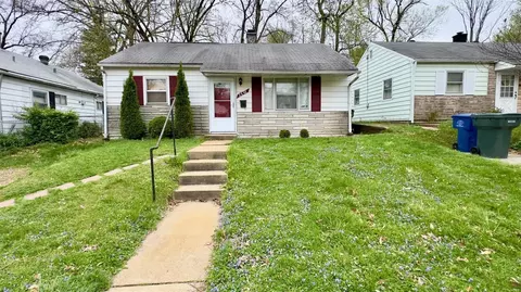 6848 Dale Ave, Saint Louis, MO 63139