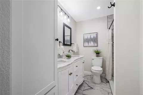 Bath - 1226 Miremont Dr, Manchester, MO 63011 photo 3 of 5