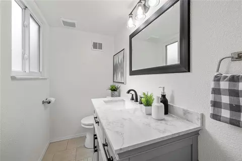 Bath - 1226 Miremont Dr, Manchester, MO 63011 photo 1 of 5