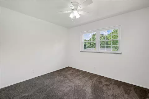 Bedroom - 1226 Miremont Dr, Manchester, MO 63011 photo 6 of 9