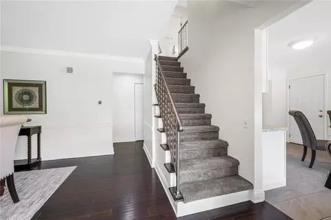 Entry Way - 1226 Miremont Dr, Manchester, MO 63011 photo 2 of 4