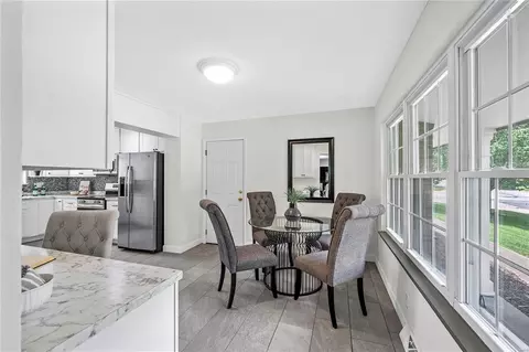 Dining - 1226 Miremont Dr, Manchester, MO 63011 photo 4 of 5