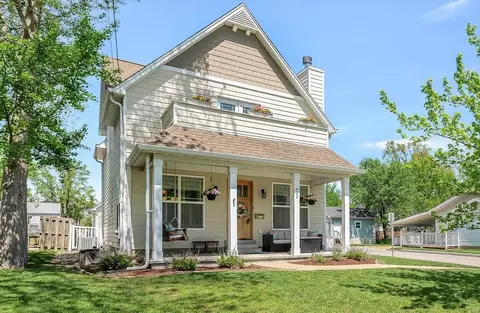 611 W Washington Ave, Saint Louis, MO 63122