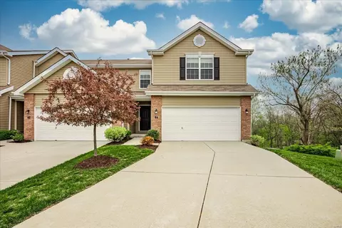 44 Loris Ln, Saint Charles, MO 63303