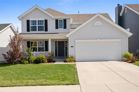 204 Charlestowne Place Dr, Saint Charles, MO 63301