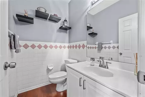 Bath - 3725 Bluff Spring Dr, Saint Charles, MO 63303 photo 1 of 7