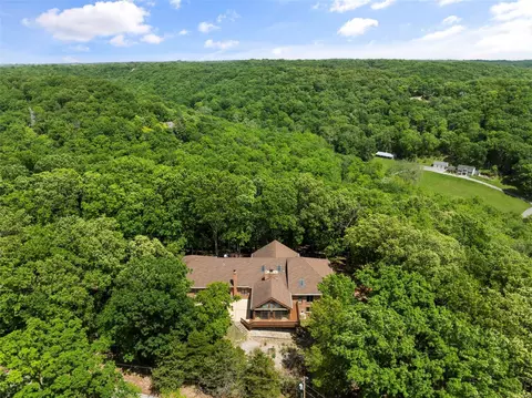 3450 Johns Cabin Rd, Wildwood, MO 63038