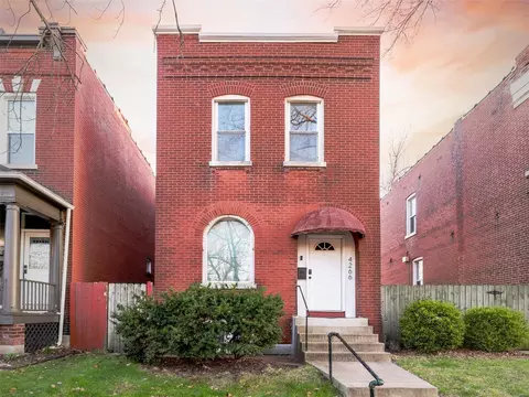 4266 Connecticut St, Saint Louis, MO 63116