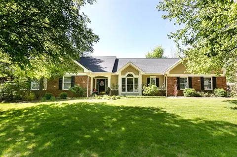 232 Jasmin Park Ct, Ballwin, MO 63021