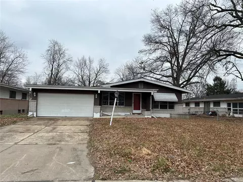 11528 Caraway Ct, Spanish Lake, MO 63138