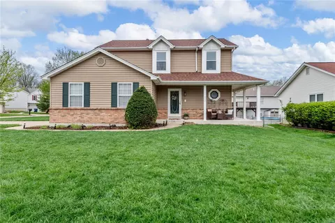 537 Briar Meadows Ct, Wentzville, MO 63385