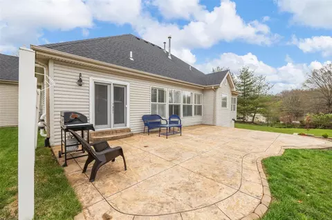 Exterior - 102 Laurens Rdg, O'fallon, MO 63368 photo 9 of 12