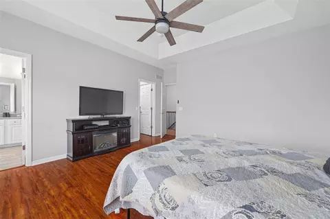 Bedroom - 102 Laurens Rdg, O'fallon, MO 63368 photo 3 of 6